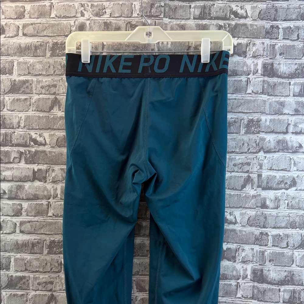 Nike Pro Leggings - image 4